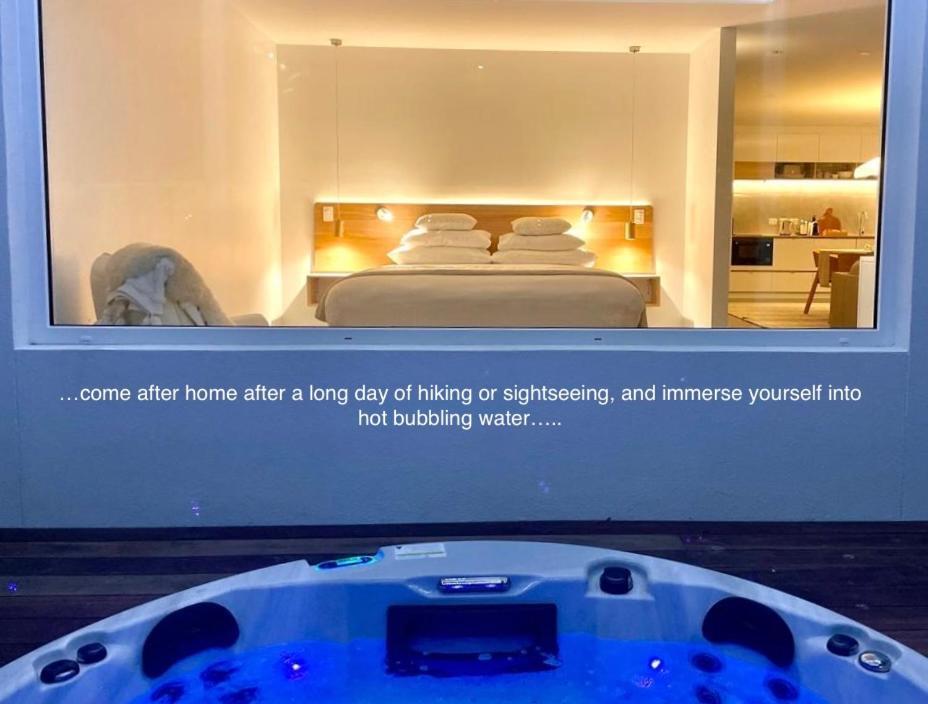 Saltwater - Absolute Oceanfront, Fire Pits, Some Villas With Hot Tubs And Sauna Falmouth Exteriör bild