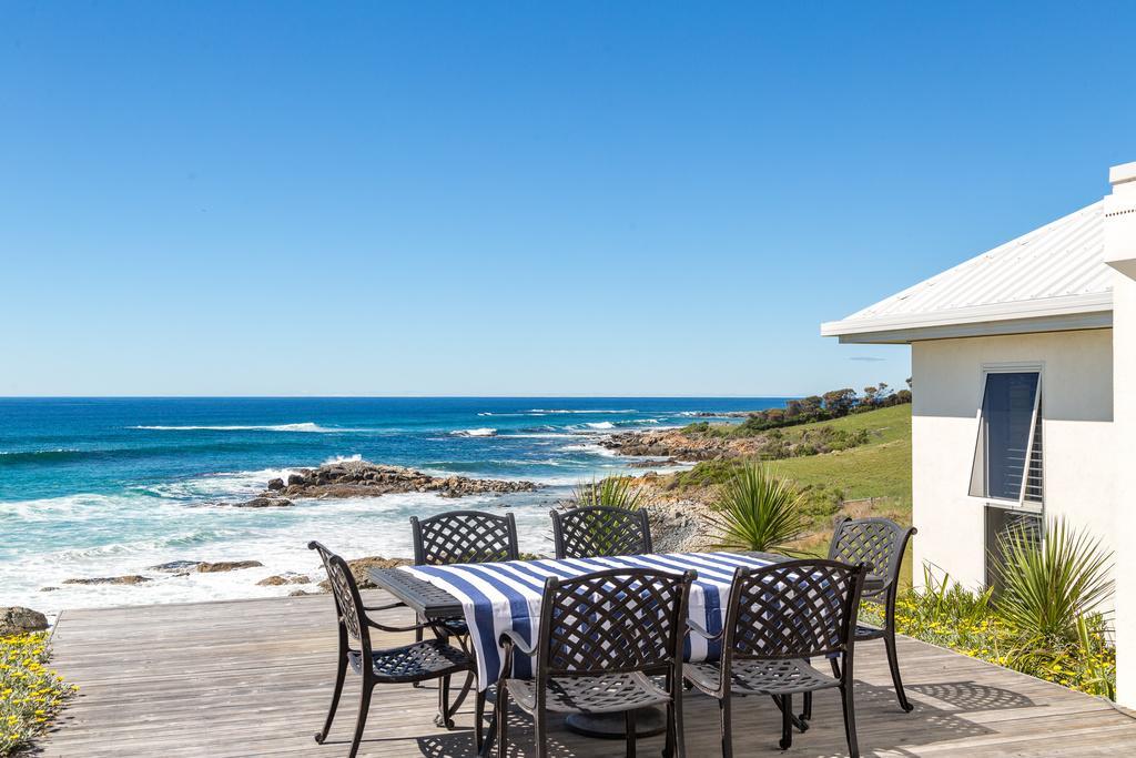 Saltwater - Absolute Oceanfront, Fire Pits, Some Villas With Hot Tubs And Sauna Falmouth Exteriör bild