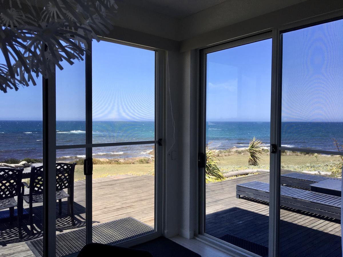 Saltwater - Absolute Oceanfront, Fire Pits, Some Villas With Hot Tubs And Sauna Falmouth Exteriör bild
